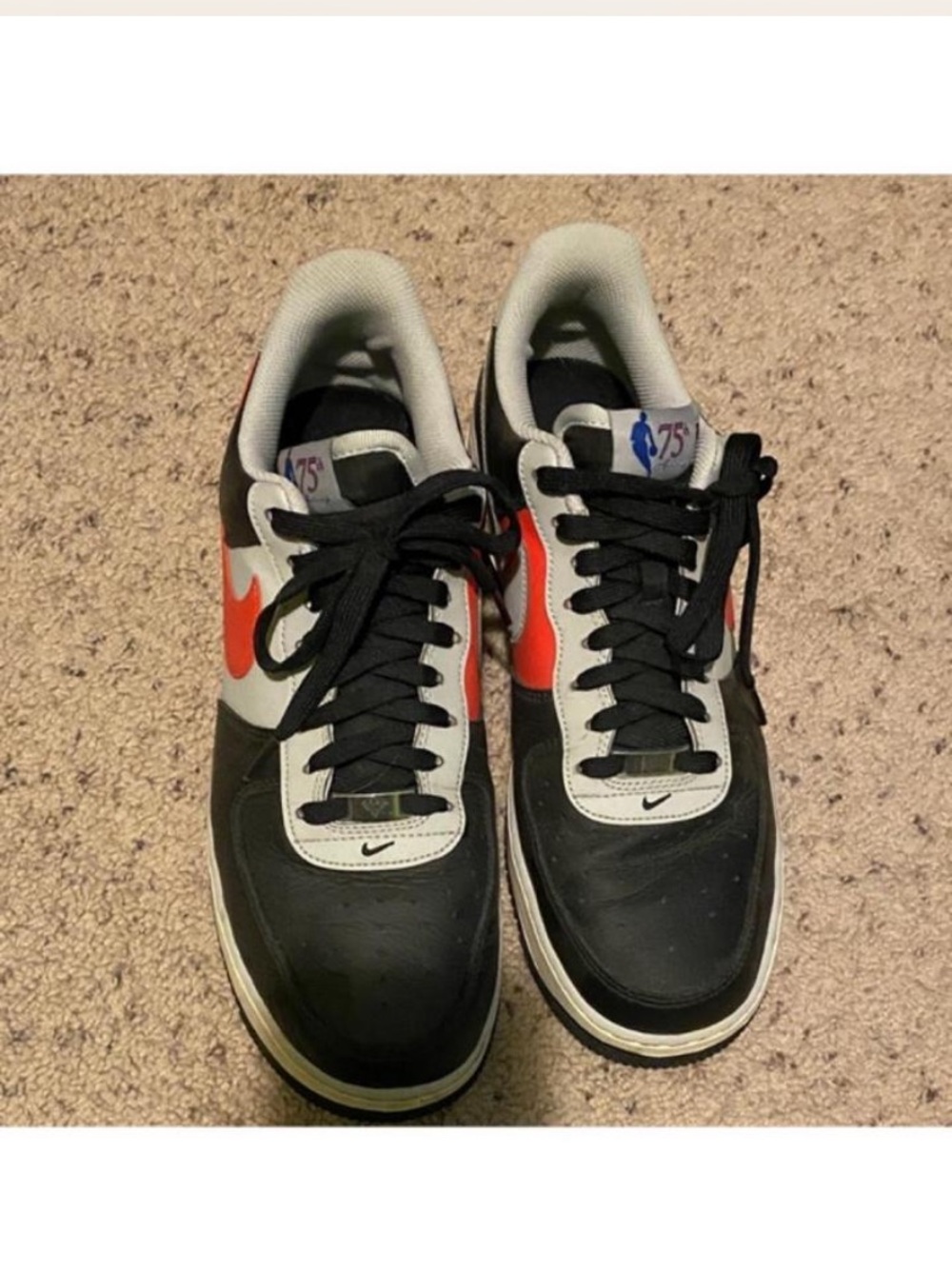 Nike Men’s Black, White & Black Low-Top Sneakers with Red Swoosh